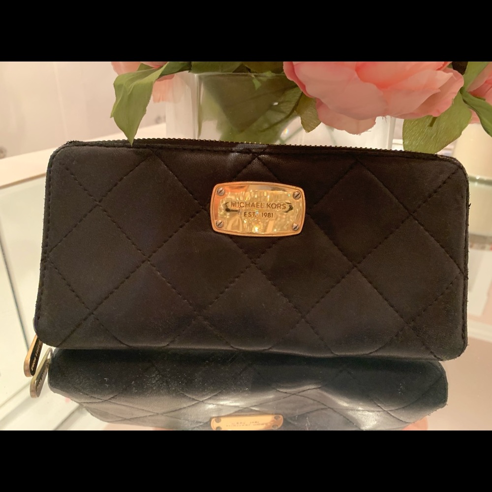 Michael Kors wallet